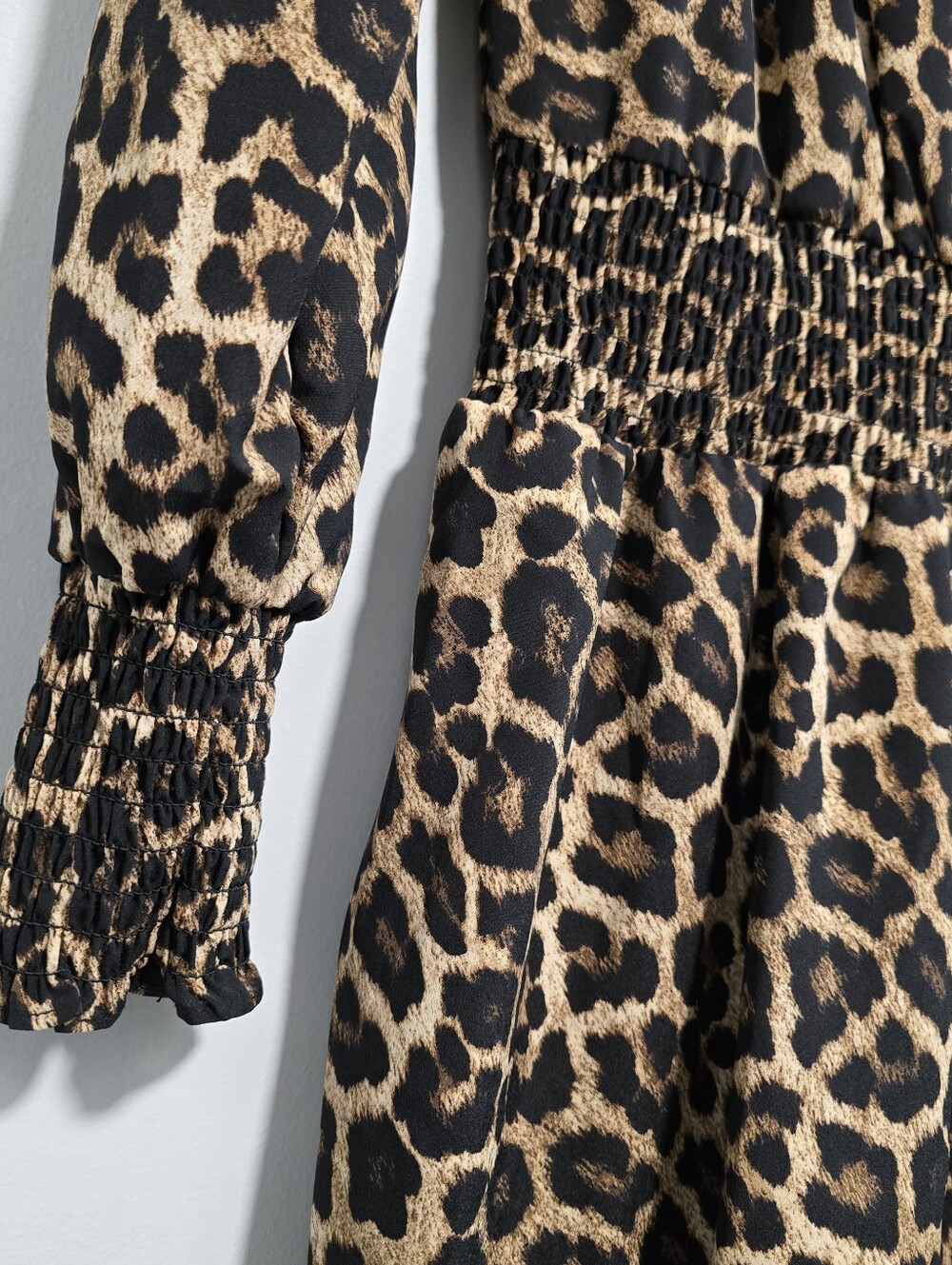 Michael Kors Leopard Print Long Sleeve Smocked Ruffle "JULIA" Dress Fall Style - Picture 7 of 16